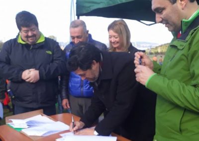 INIA y Municipalidad de Castro firmaron convenio para la instalación de estaciones agrometeorológicas